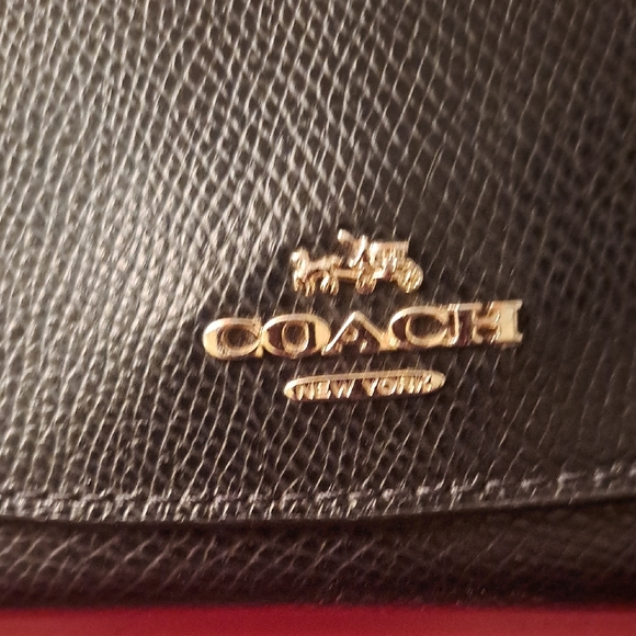 Coach Black Leather Women's Wallet - Picture 5 of 8
